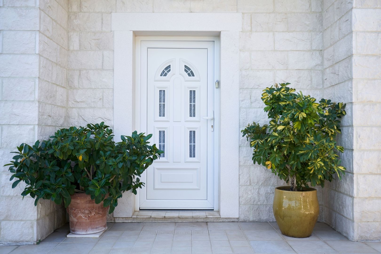 Haustür im Landhausstil